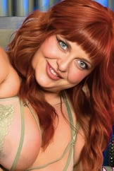 Allie Darlin VR porn