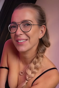 Aurora Relish VR porn