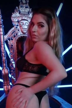 Lucia VR porn