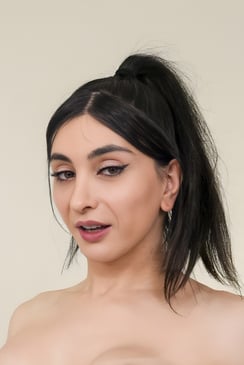 Sarah Alexis VR porn