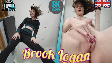 Facesitting for Shopping - Brook Logan VR porn video from JimmyDraws studio